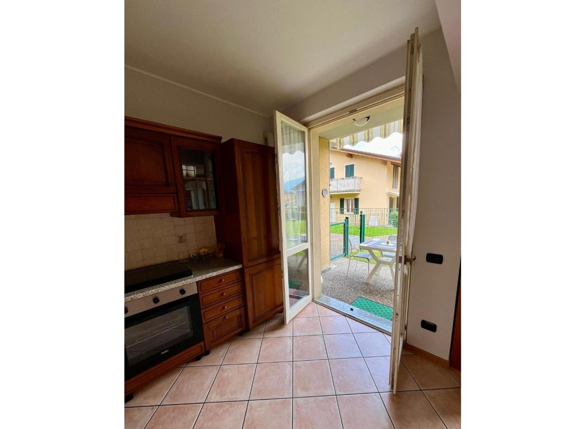 Apartment With Garden And Garage Dongo - Larihome A28 Exterior photo